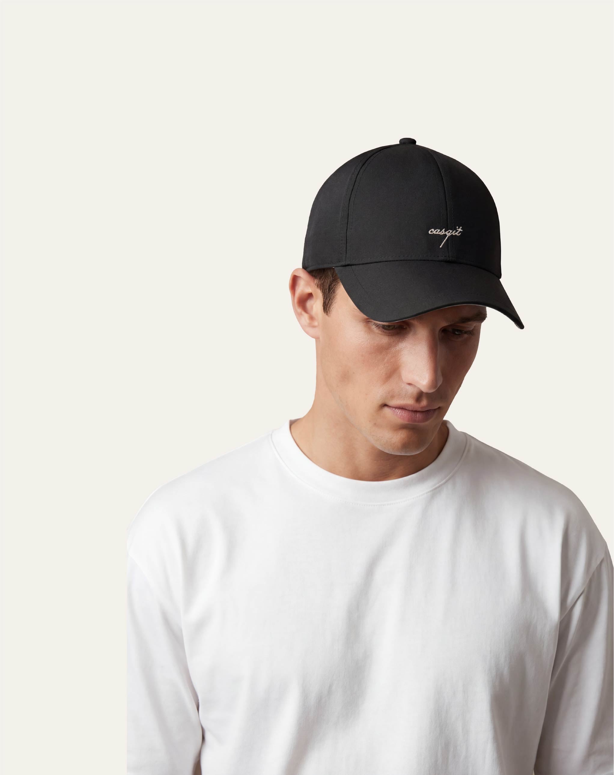 Forma Noir Cap
